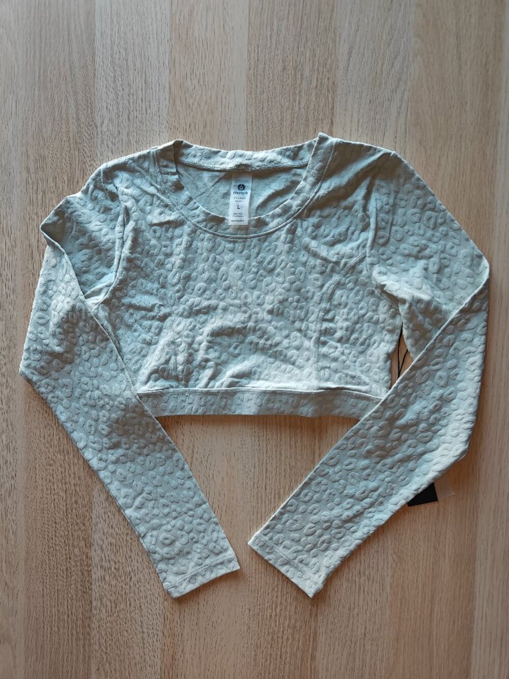 Mano B Long Sleeve Athletic Crop Top (Large)
